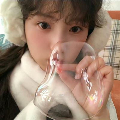 绝代艳星宝莲的一生